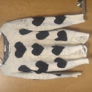 Promesa M/L White Black Heart Shaggy Sweater Distressed Hem Cozy Chic 21” PTP